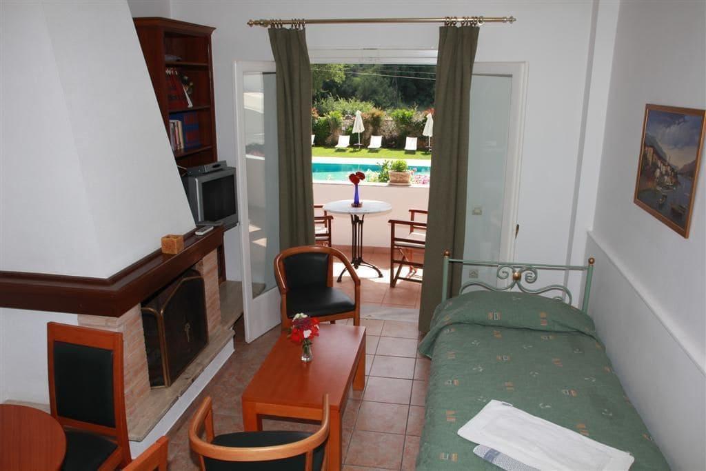 Paradise Inn Liapades Corfu Extérieur photo